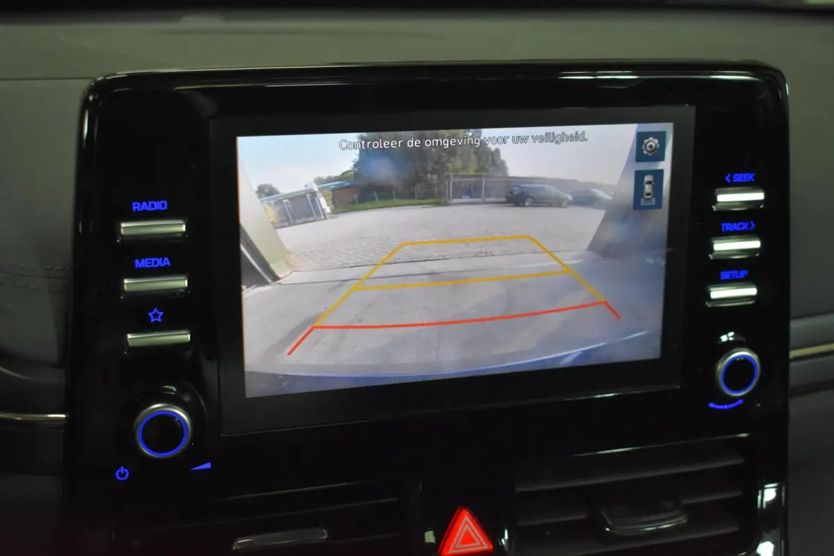 i-Motion EV 38 kWh | Camera | Keyless | Carplay |