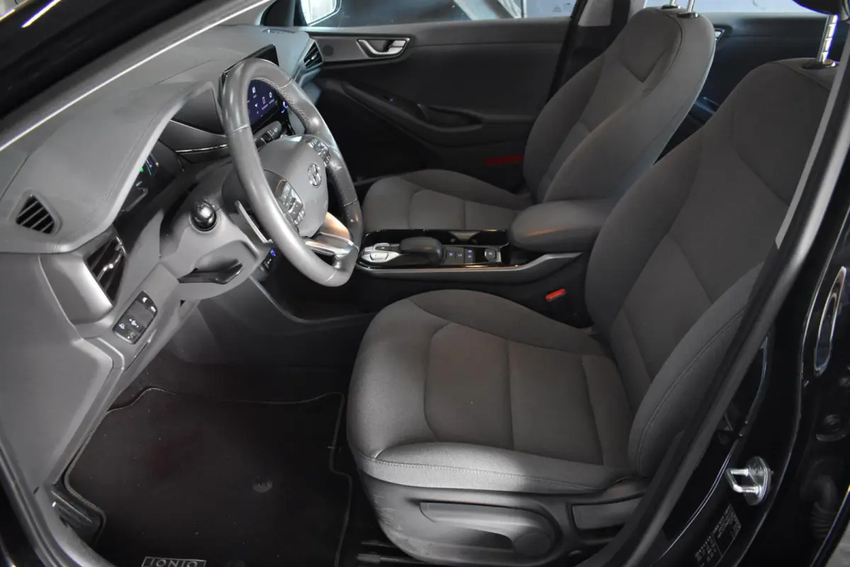 i-Motion EV 38 kWh | Camera | Keyless | Carplay |