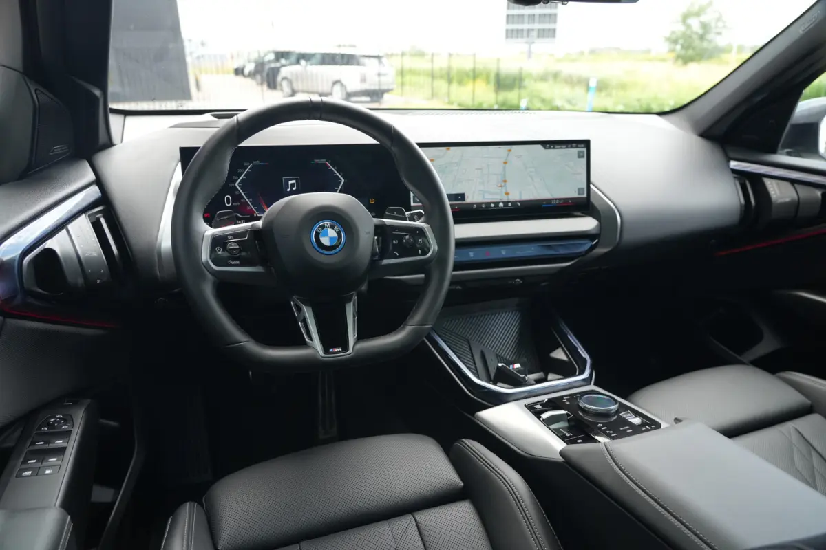 30e xDrive M Sport | 300PK | Pano | HUD | 360° | Harman Kardon | 20" | Keyless | Driving Assistant Professional | BMW X3 30e xDrive M Sport 300 PK Plug-in Hybrid met 2.0 viercilinder, panor