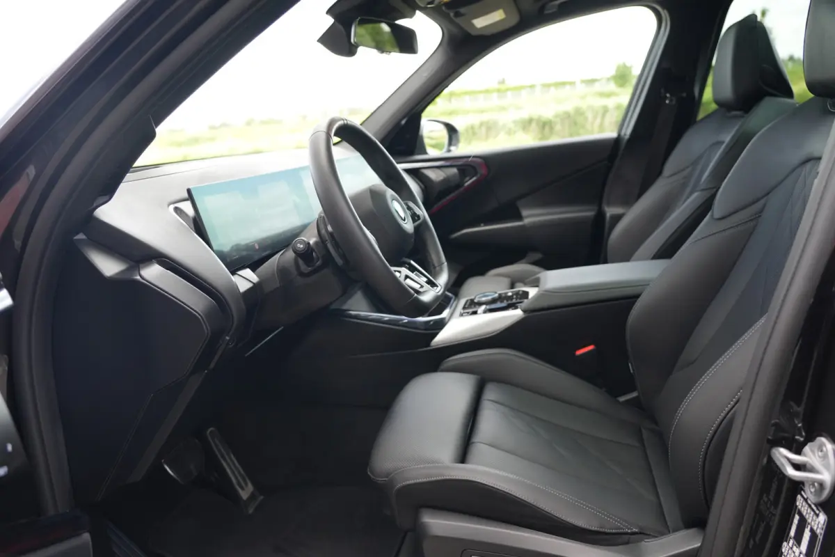 30e xDrive M Sport | 300PK | Pano | HUD | 360° | Harman Kardon | 20" | Keyless | Driving Assistant Professional | BMW X3 30e xDrive M Sport 300 PK Plug-in Hybrid met 2.0 viercilinder, panor