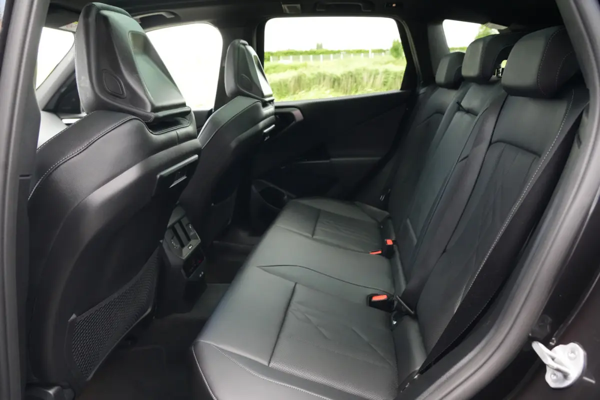30e xDrive M Sport | 300PK | Pano | HUD | 360° | Harman Kardon | 20" | Keyless | Driving Assistant Professional | BMW X3 30e xDrive M Sport 300 PK Plug-in Hybrid met 2.0 viercilinder, panor