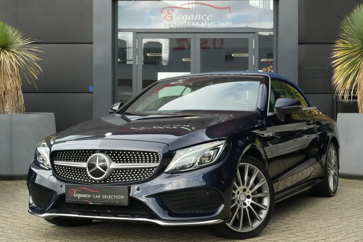 400 4MATIC AMG Prestige | 334PK | Burmester | Airscarf | 360° | Een bijzonder fraaie Mercedes-Benz C 400 4MATIC Cabriolet met de krachtige 3.0 liter V6-benzinemotor, goed voor maar liefst 3