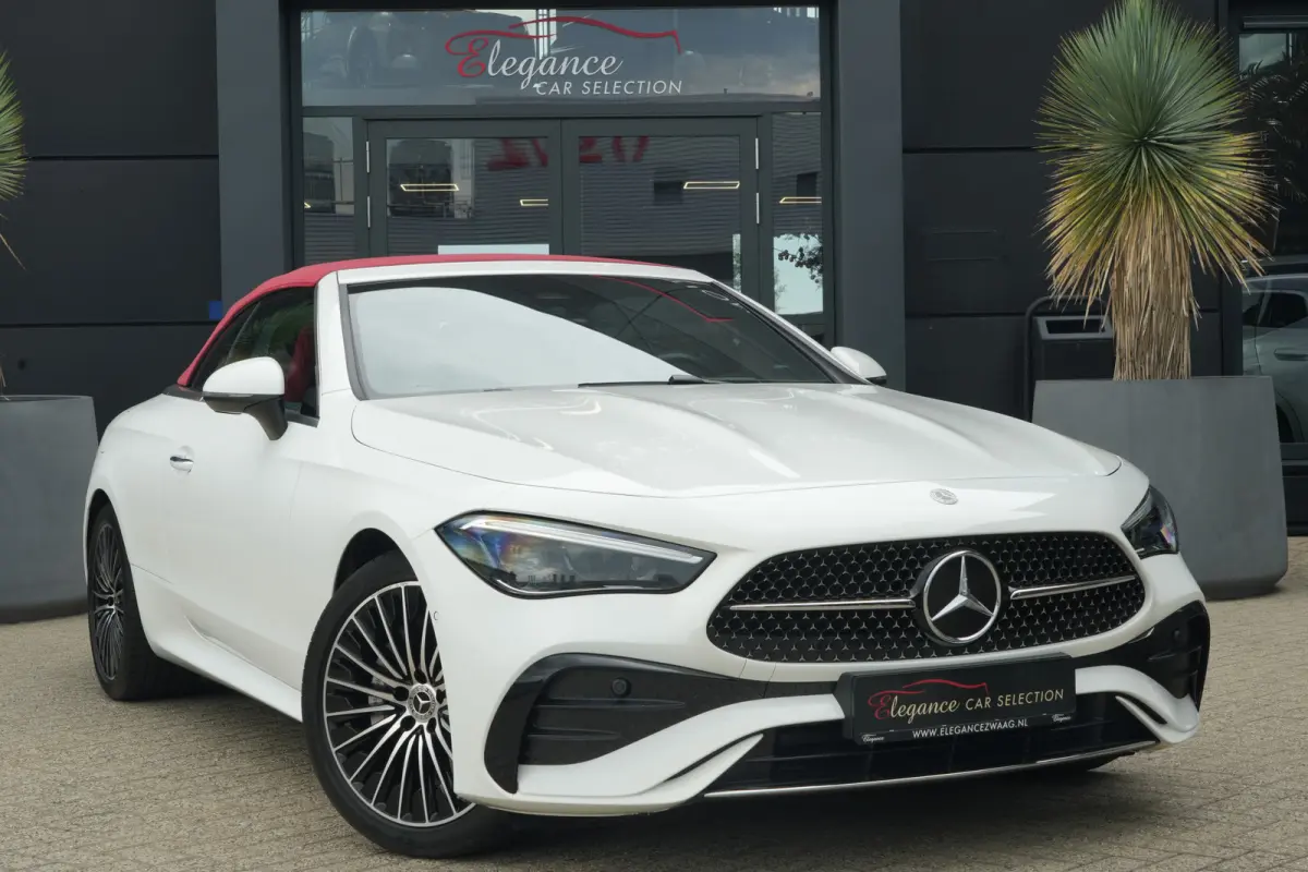 200 AMG Line | 204PK | Burmester | Airscarf | Memory | ACC | Mercedes-Benz CLE Cabriolet 200 AMG Line 204 PK met 2.0 viercilinder benzinemotor, lederen bekleding, Burmester audiosysteem, nav