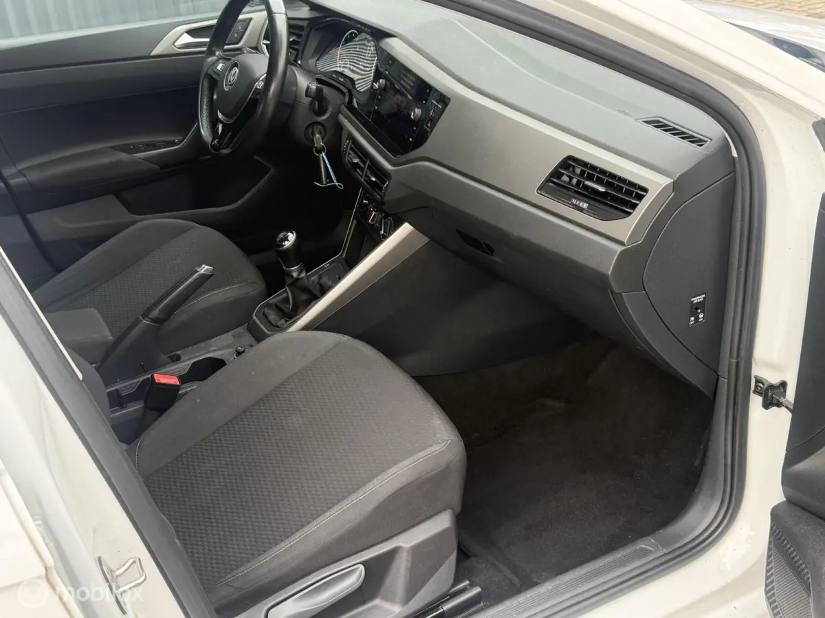 1.0 TSI BEATS*AC*LED*CARPLAY*