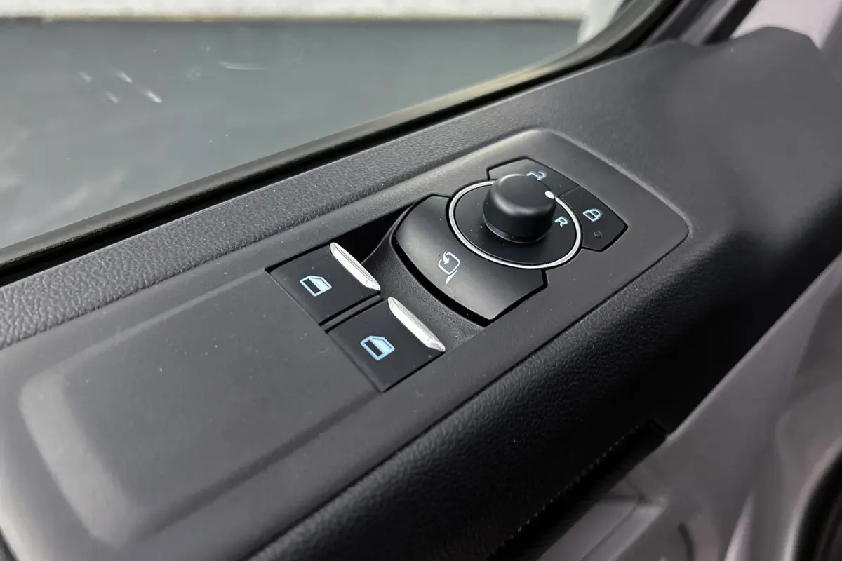 2.0 TDCI 170PK L2 Limited | Led | Camera | 2x schuifdeur | Navigatie | 3-zits