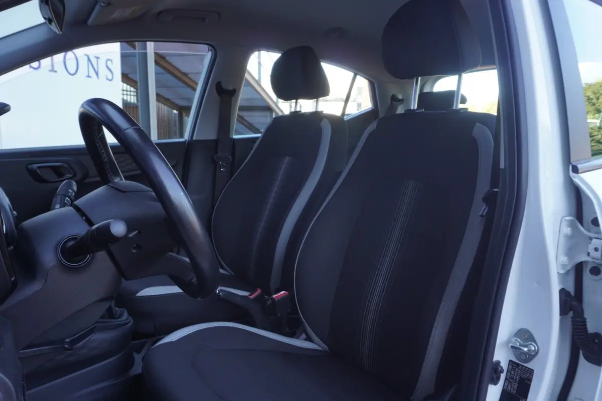 1.0 Comfort / Apple-Carplay / Cruise / Airco / Elek-Pakket / Lane-Assist / PDC / = SUPER ONDERHOUDEN !!