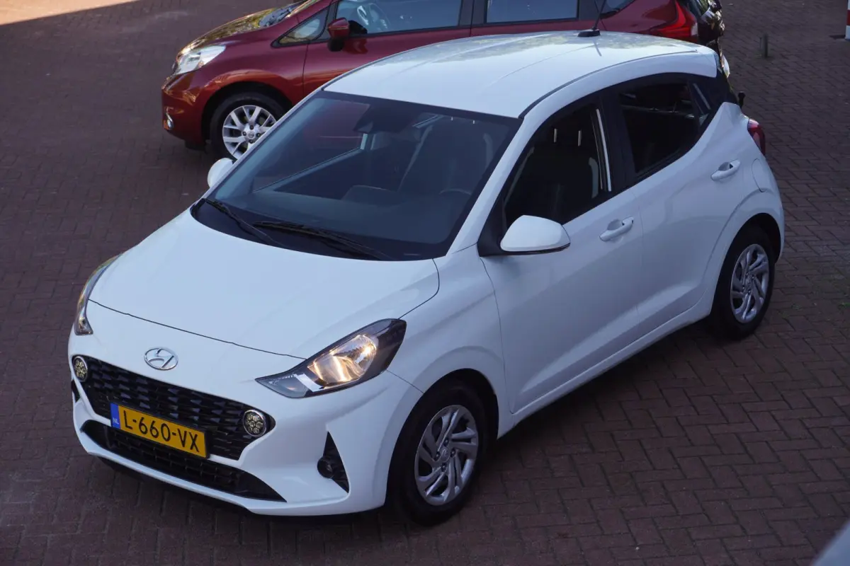 1.0 Comfort / Apple-Carplay / Cruise / Airco / Elek-Pakket / Lane-Assist / PDC / = SUPER ONDERHOUDEN !!