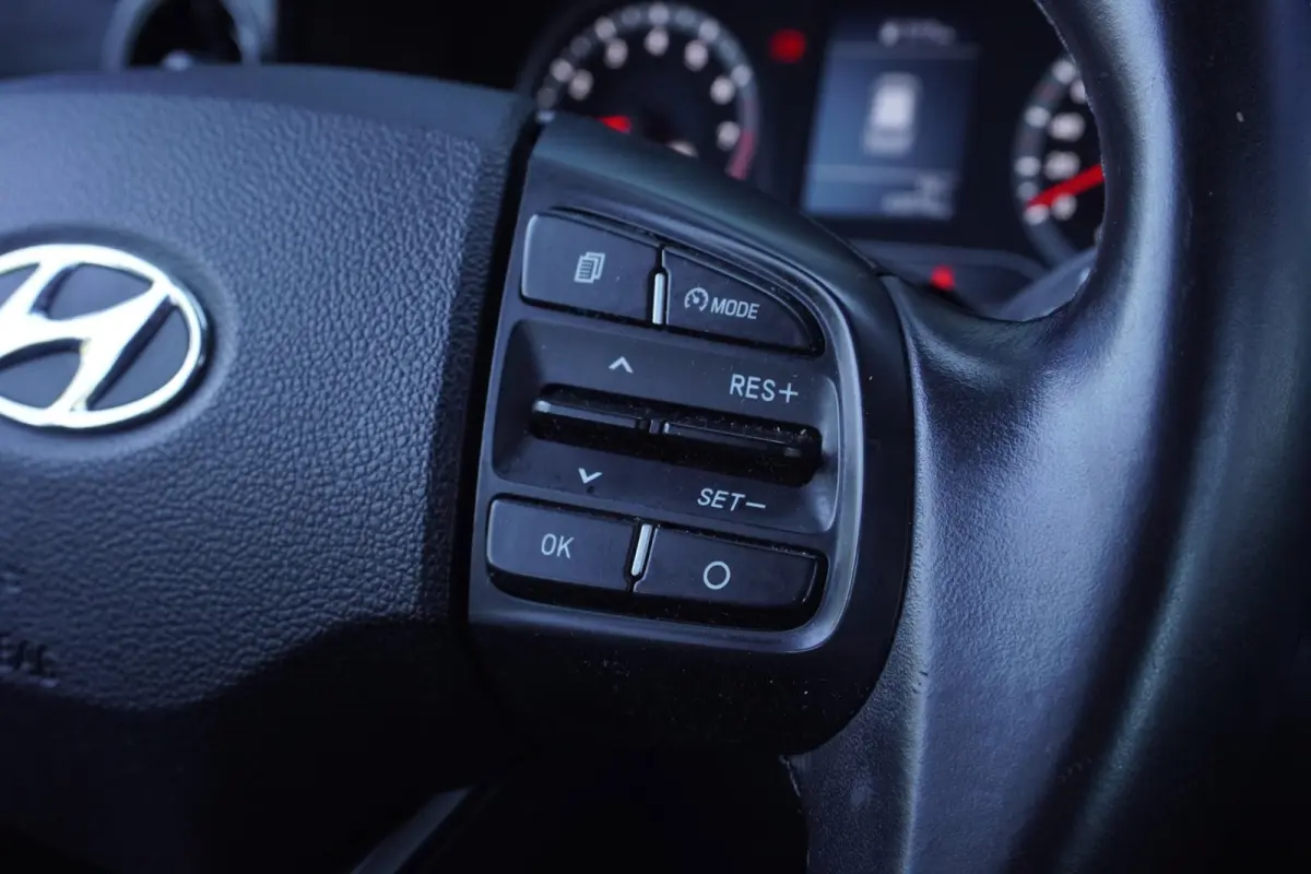1.0 Comfort / Apple-Carplay / Cruise / Airco / Elek-Pakket / Lane-Assist / PDC / = SUPER ONDERHOUDEN !!