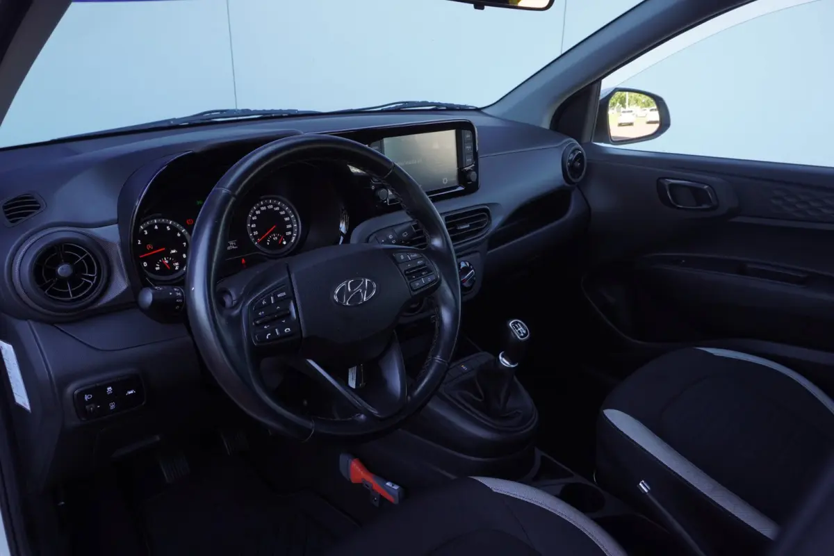 1.0 Comfort / Apple-Carplay / Cruise / Airco / Elek-Pakket / Lane-Assist / PDC / = SUPER ONDERHOUDEN !!