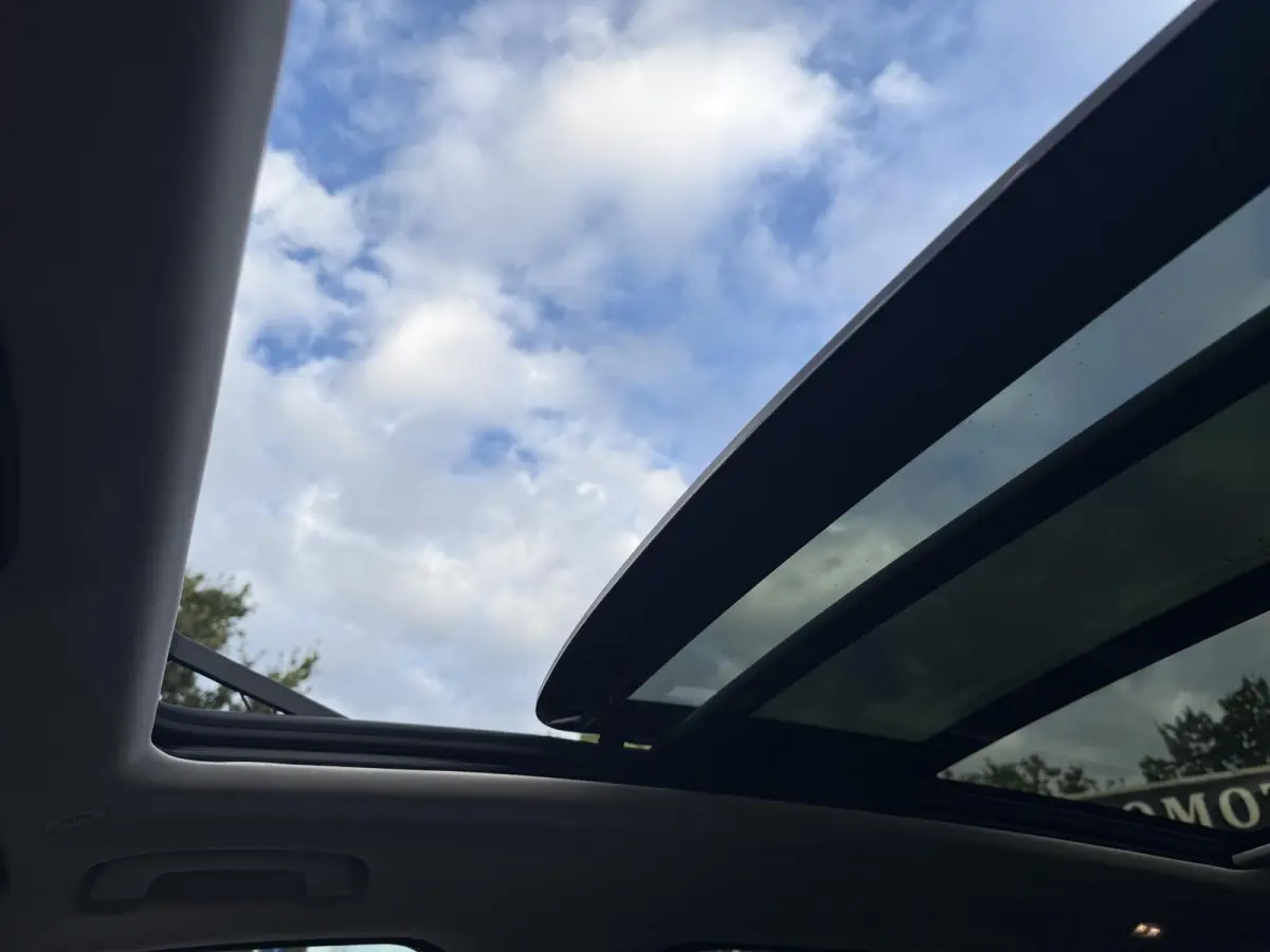 xDrive45e High Executive VAN: € 61.900- VOOR: € 59.877,- UW HERFSTVOORDEEL: € 2.023,-| LASER LED| ELEKTRISCHE TREKHAAK | PANO| HUD| BMW DEALER ONDERHOUDEN| DRIVING ASS. PROFF| KEYLESS 