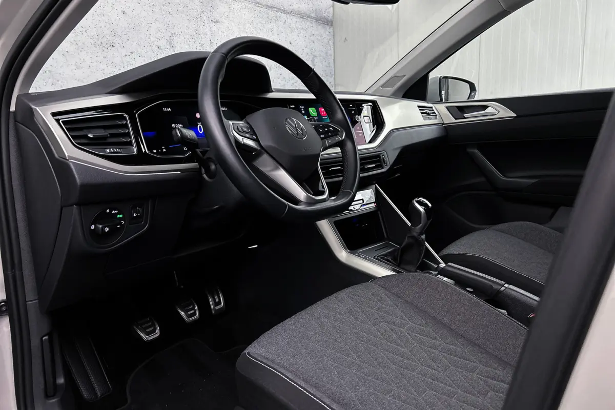 1.0 | LED koplampen | Stoelverwarming | Apple Carplay