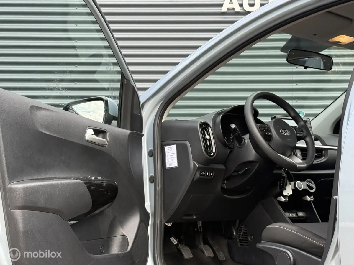 1.0 CVVT ComfortPlusLine Navigator - Navi - Carplay -