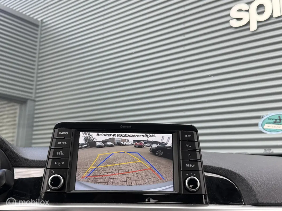 1.0 CVVT ComfortPlusLine Navigator - Navi - Carplay -