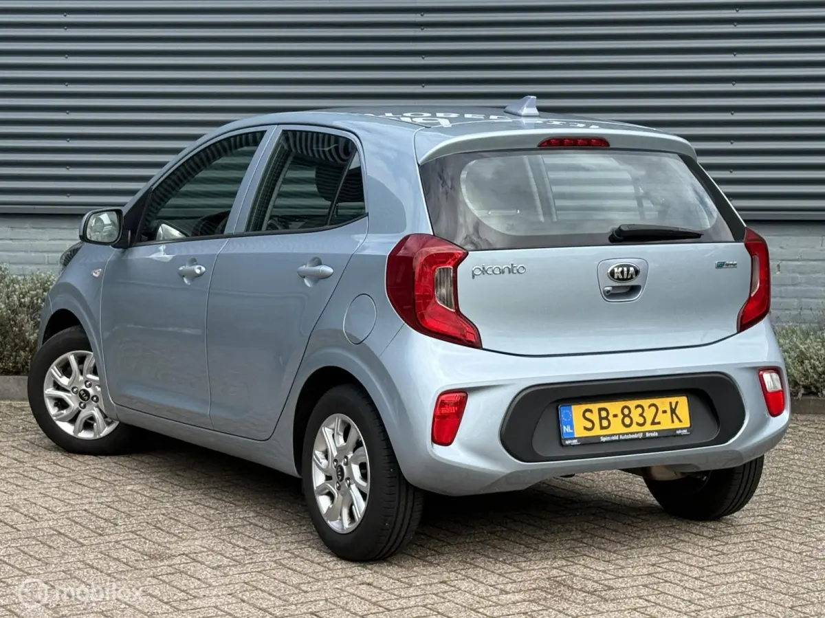 1.0 CVVT ComfortPlusLine Navigator - Navi - Carplay -