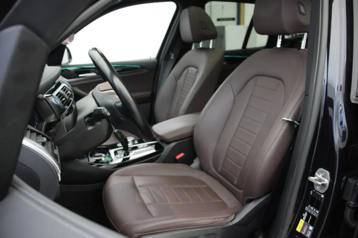 Executive 80 kWh - Panorama, Carplay, Camera, Leer, Stoelverw. Memory, SOH 97,6%