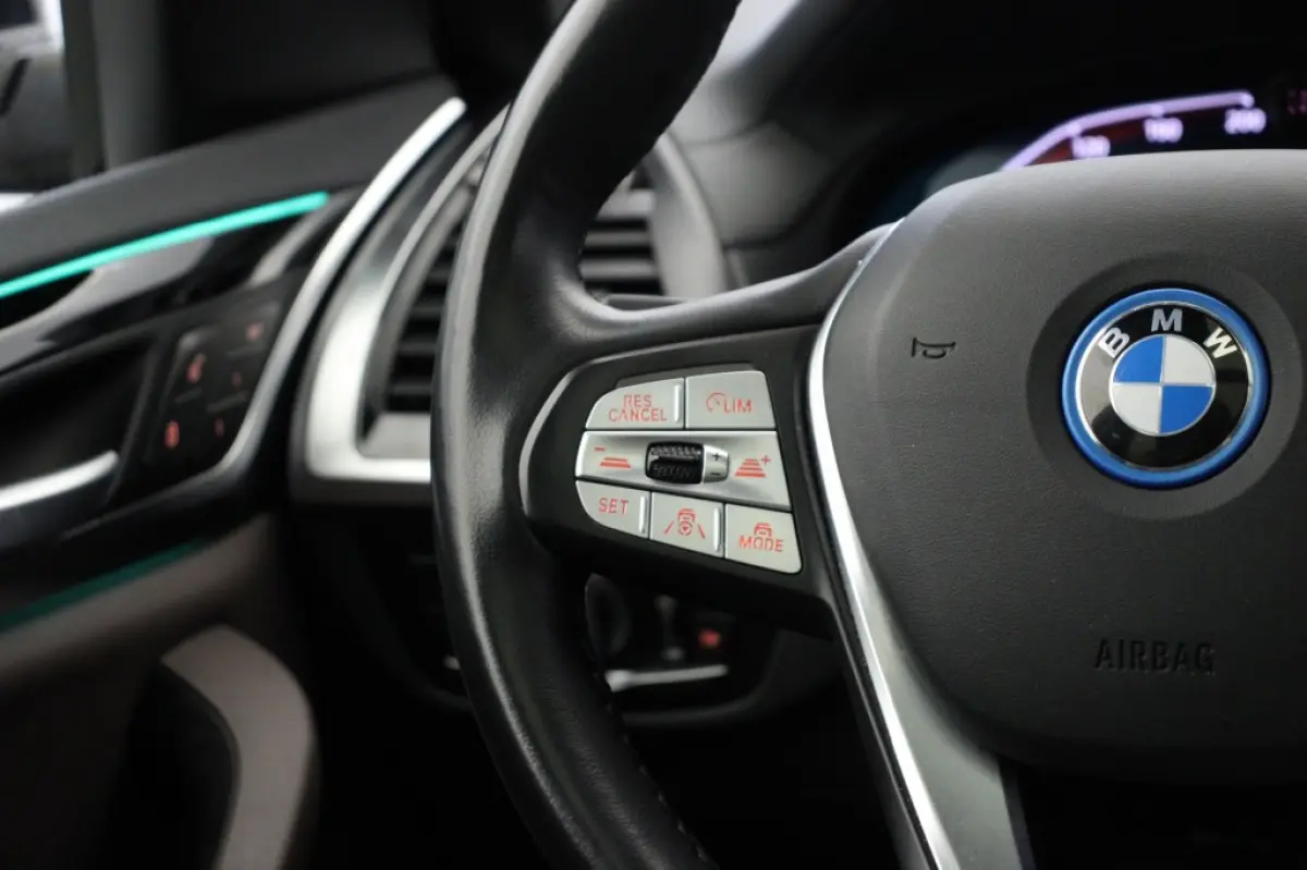 Executive 80 kWh - Panorama, Carplay, Camera, Leer, Stoelverw. Memory, SOH 97,6%