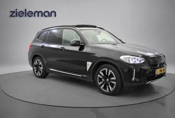 Executive 80 kWh - Panorama, Carplay, Camera, Leer, Stoelverw. Memory, SOH 97,6%