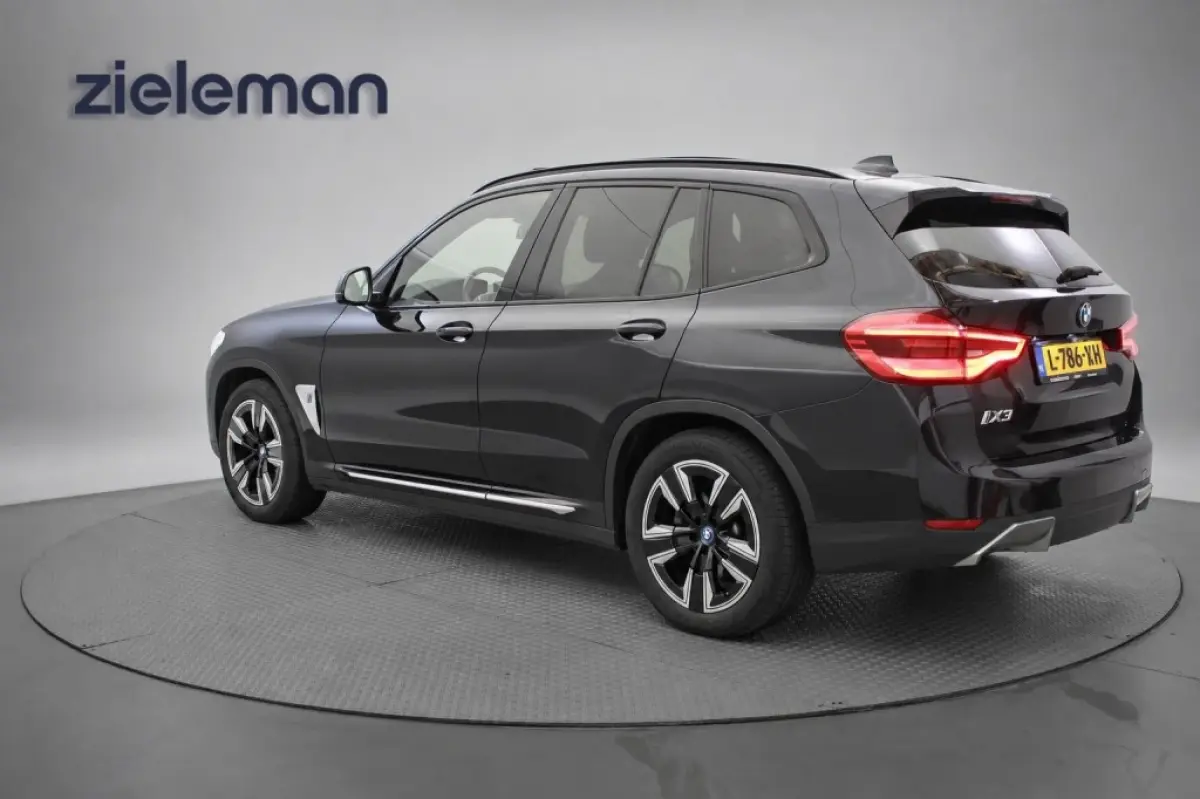 Executive 80 kWh - Panorama, Carplay, Camera, Leer, Stoelverw. Memory, SOH 97,6%