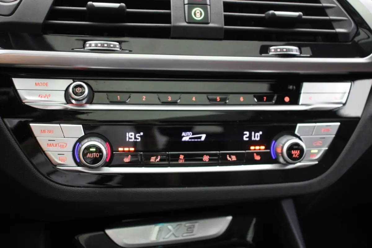 Executive 80 kWh - Panorama, Carplay, Camera, Leer, Stoelverw. Memory, SOH 97,6%