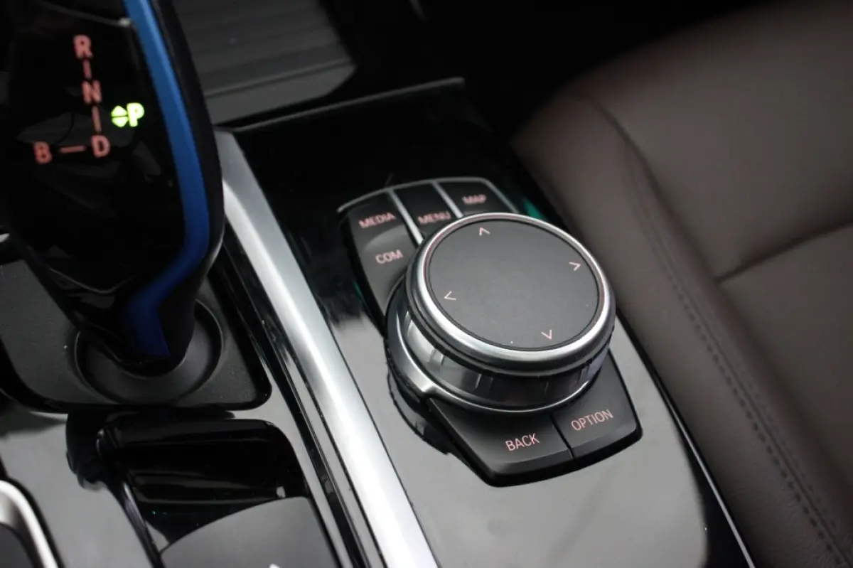 Executive 80 kWh - Panorama, Carplay, Camera, Leer, Stoelverw. Memory, SOH 97,6%