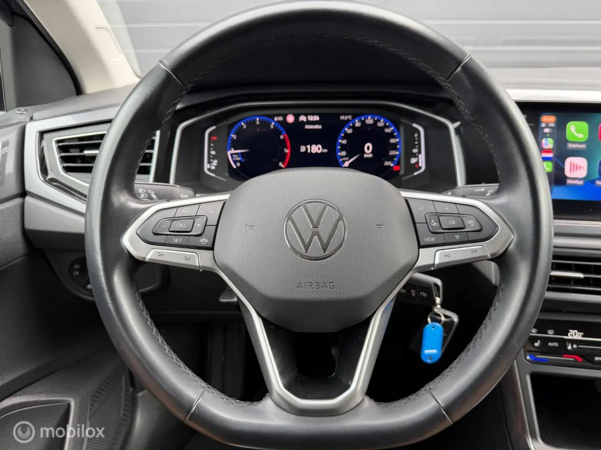 1.0 TSI Style CARPLAY*IQLIGHTS*PDC*VIRTUALD*CLIMA*NAV