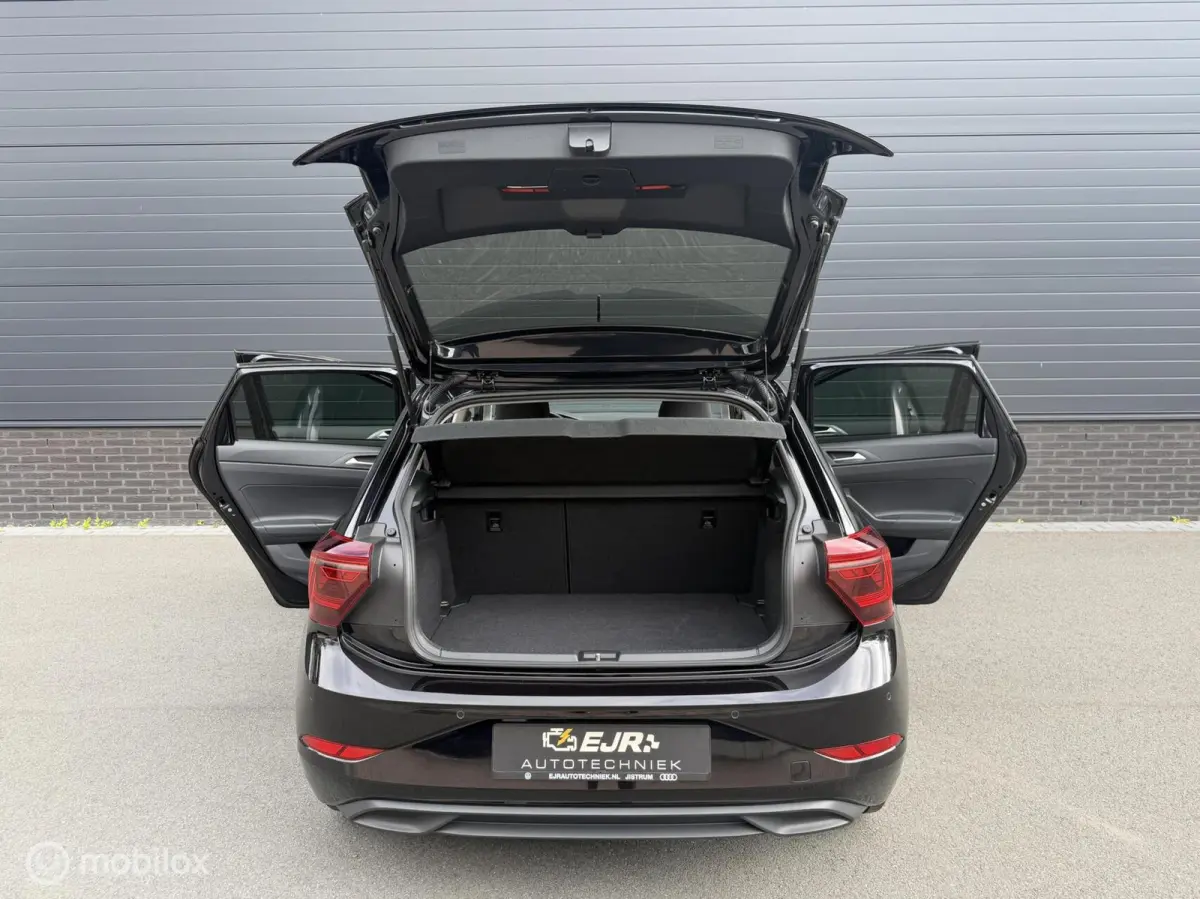 1.0 TSI Style CARPLAY*IQLIGHTS*PDC*VIRTUALD*CLIMA*NAV