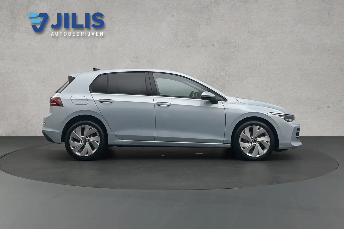 Life plus 1.5 TSI eHybrid | Stoelverwarming | Adaptieve cruise control | Camera