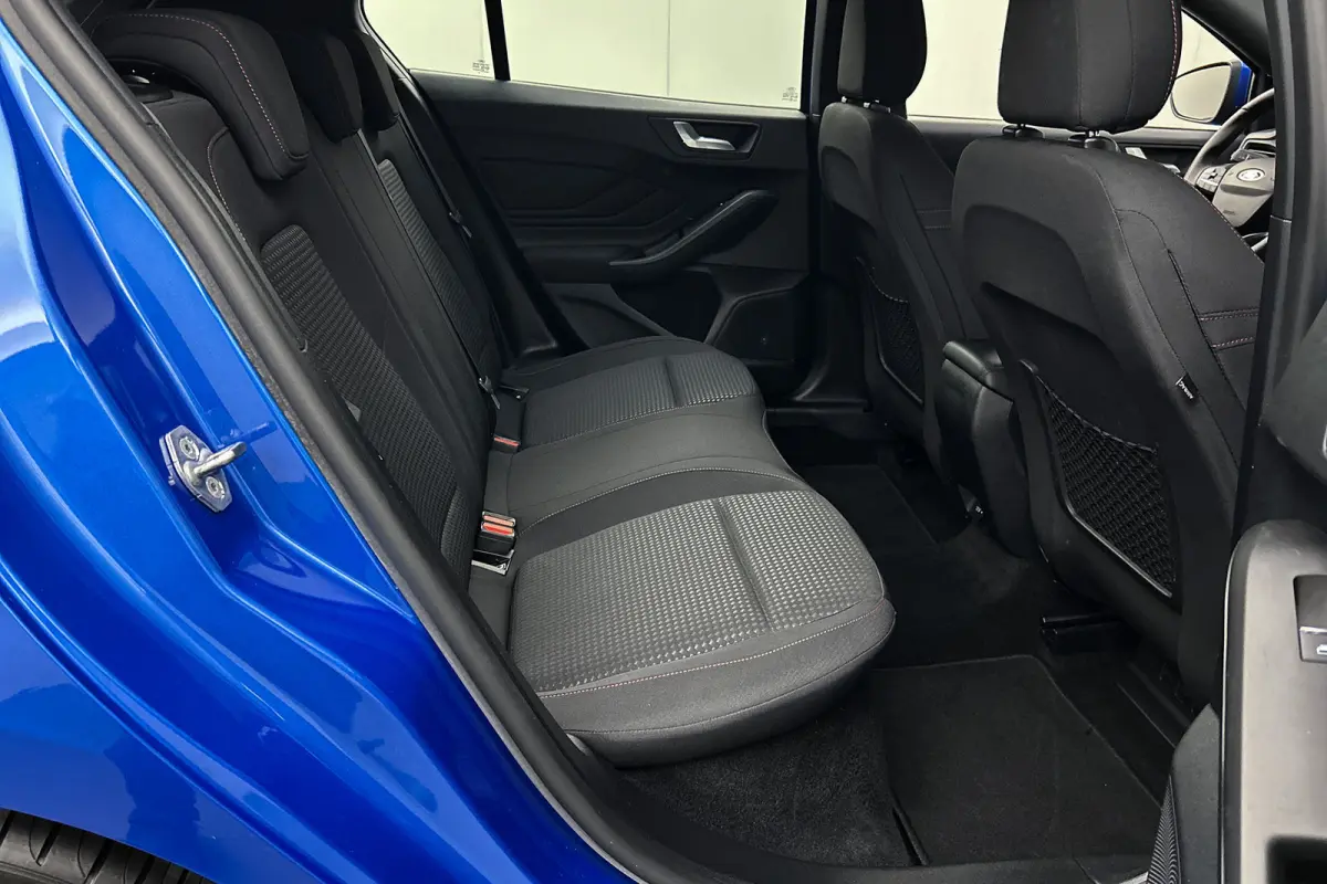 1.0 EcoBoost Hybrid ST Line Business | Trekhaak | Camera | Airco