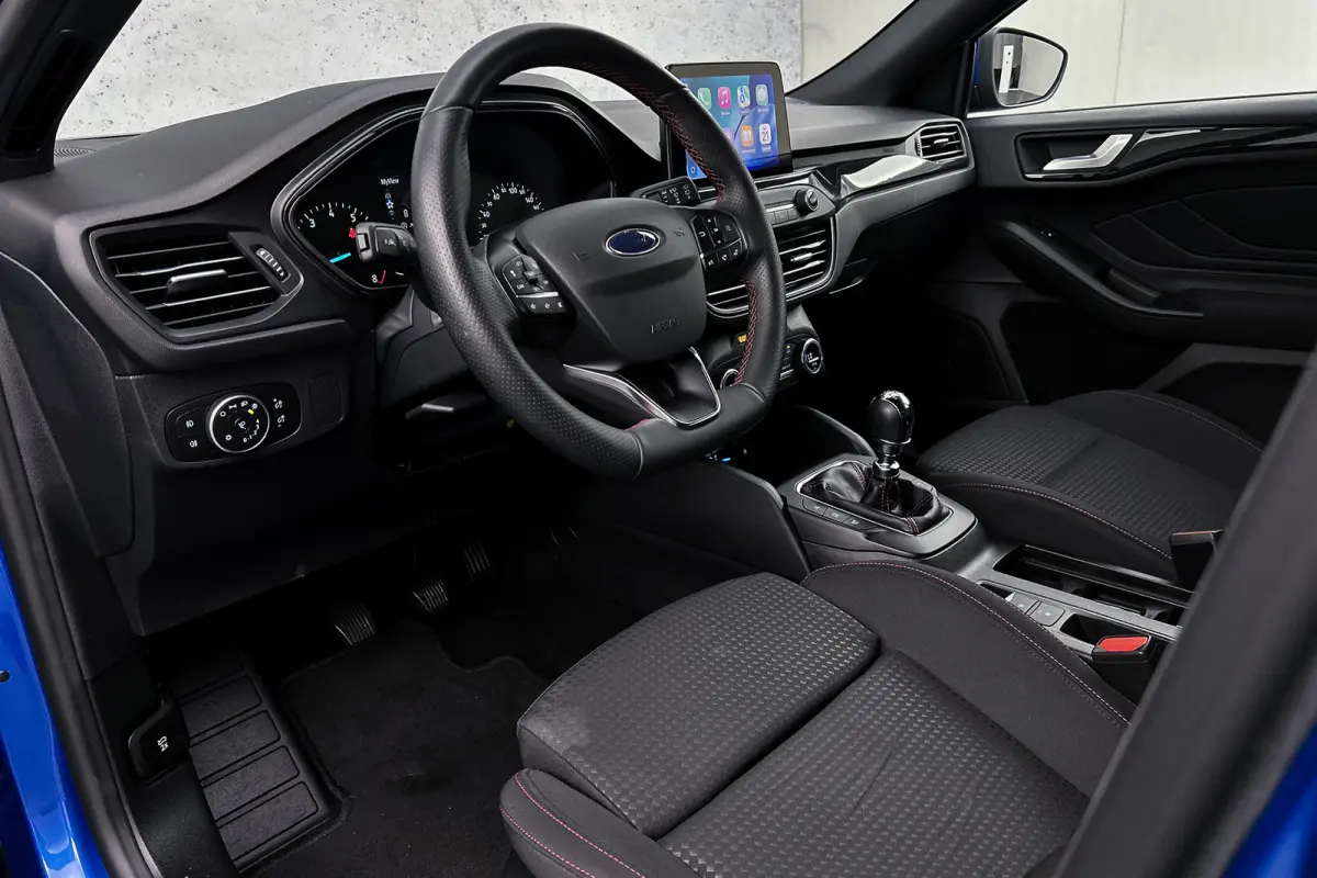 1.0 EcoBoost Hybrid ST Line Business | Trekhaak | Camera | Airco