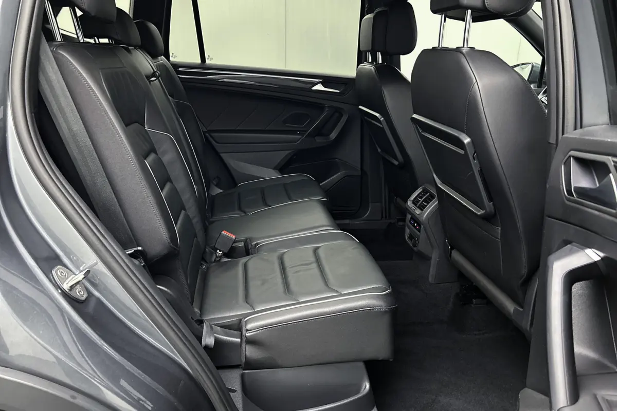 1.5 TSI Business R-line | Trekhaak | Adaptieve cruise control | LED koplampen