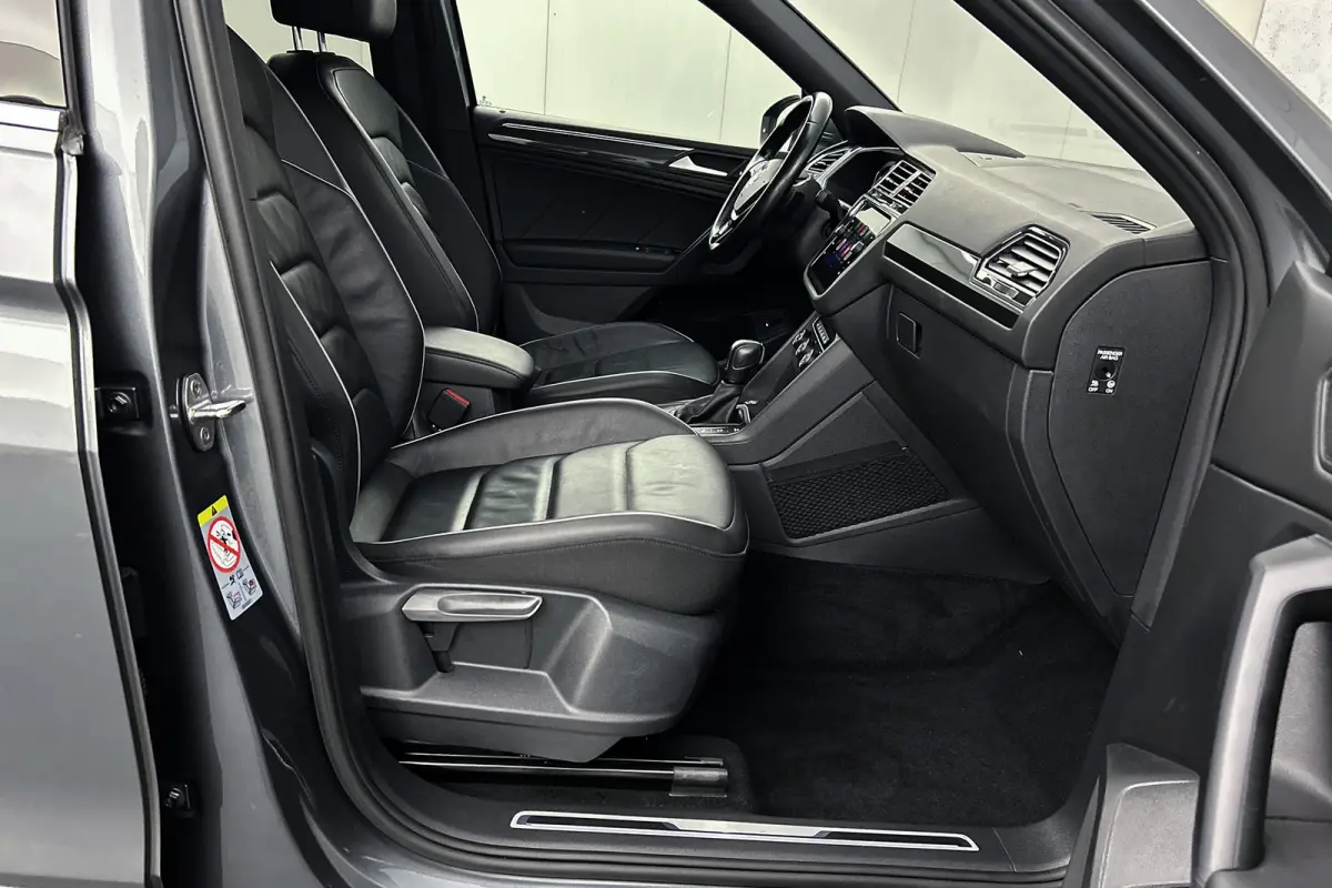 1.5 TSI Business R-line | Trekhaak | Adaptieve cruise control | LED koplampen