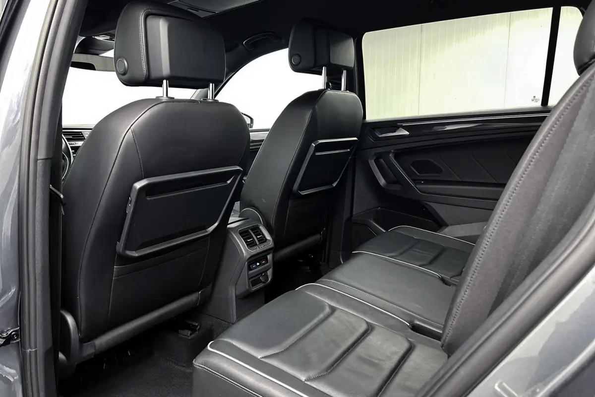 1.5 TSI Business R-line | Trekhaak | Adaptieve cruise control | LED koplampen