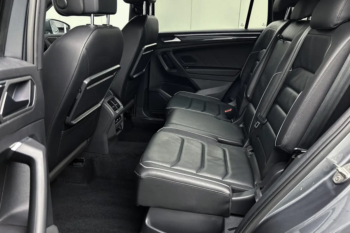 1.5 TSI Business R-line | Trekhaak | Adaptieve cruise control | LED koplampen