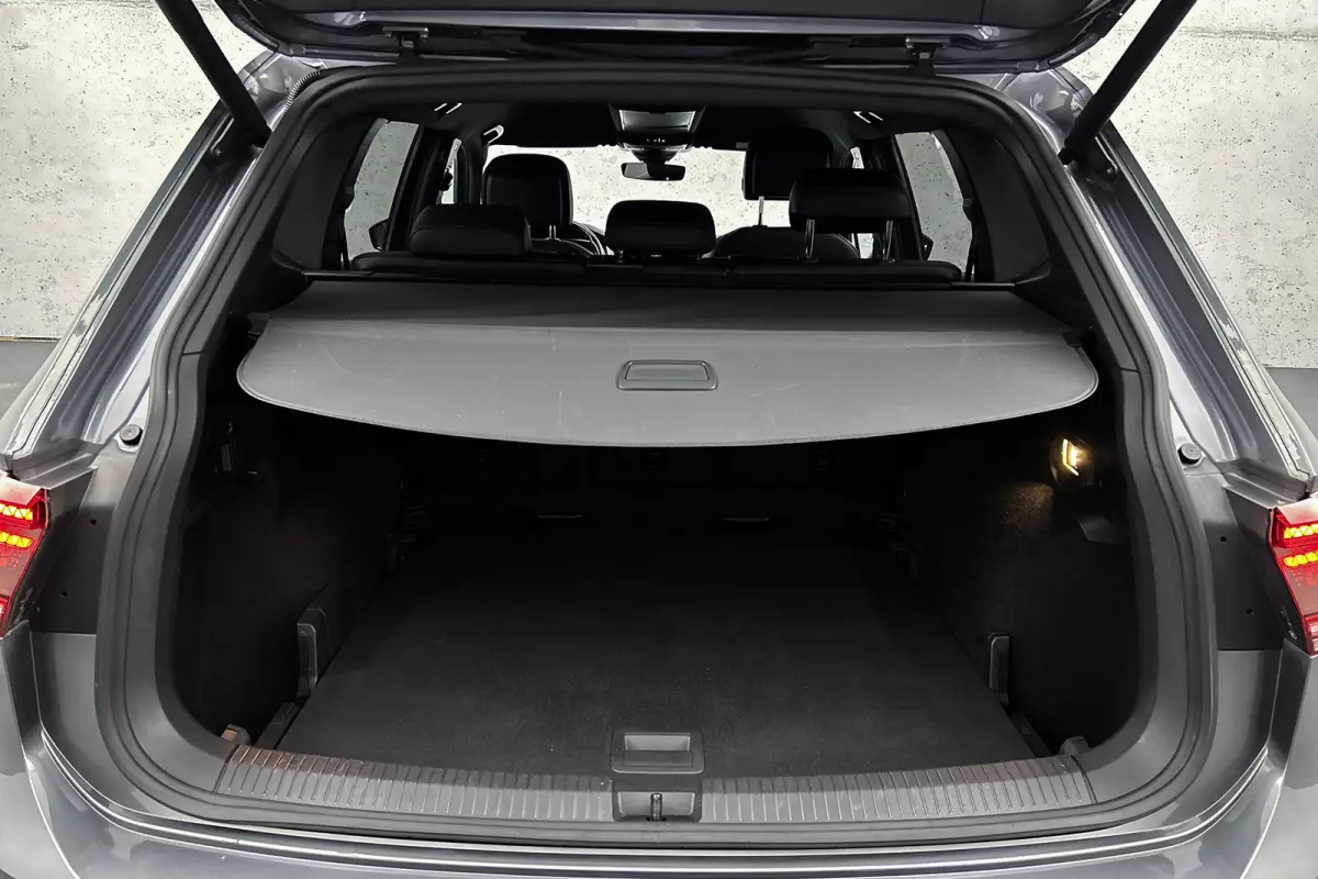 1.5 TSI Business R-line | Trekhaak | Adaptieve cruise control | LED koplampen