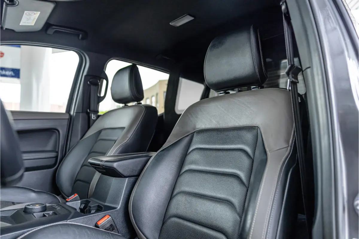 3.0 TDI 4Motion Aventura | ACC | 360 Camera | Harman Kardon | Lederen bekleding | Bi-Xenon | Trekhaak | Blind spot | Navigatie | CarPlay | Dealer onderhouden | Grijs kenteken | Stoelverwarmi