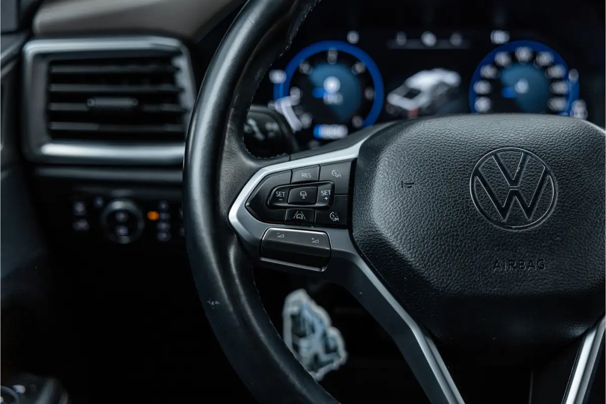 3.0 TDI 4Motion Aventura | ACC | 360 Camera | Harman Kardon | Lederen bekleding | Bi-Xenon | Trekhaak | Blind spot | Navigatie | CarPlay | Dealer onderhouden | Grijs kenteken | Stoelverwarmi