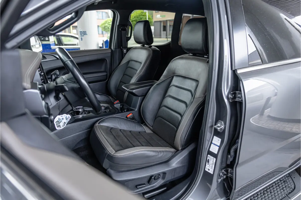 3.0 TDI 4Motion Aventura | ACC | 360 Camera | Harman Kardon | Lederen bekleding | Bi-Xenon | Trekhaak | Blind spot | Navigatie | CarPlay | Dealer onderhouden | Grijs kenteken | Stoelverwarmi