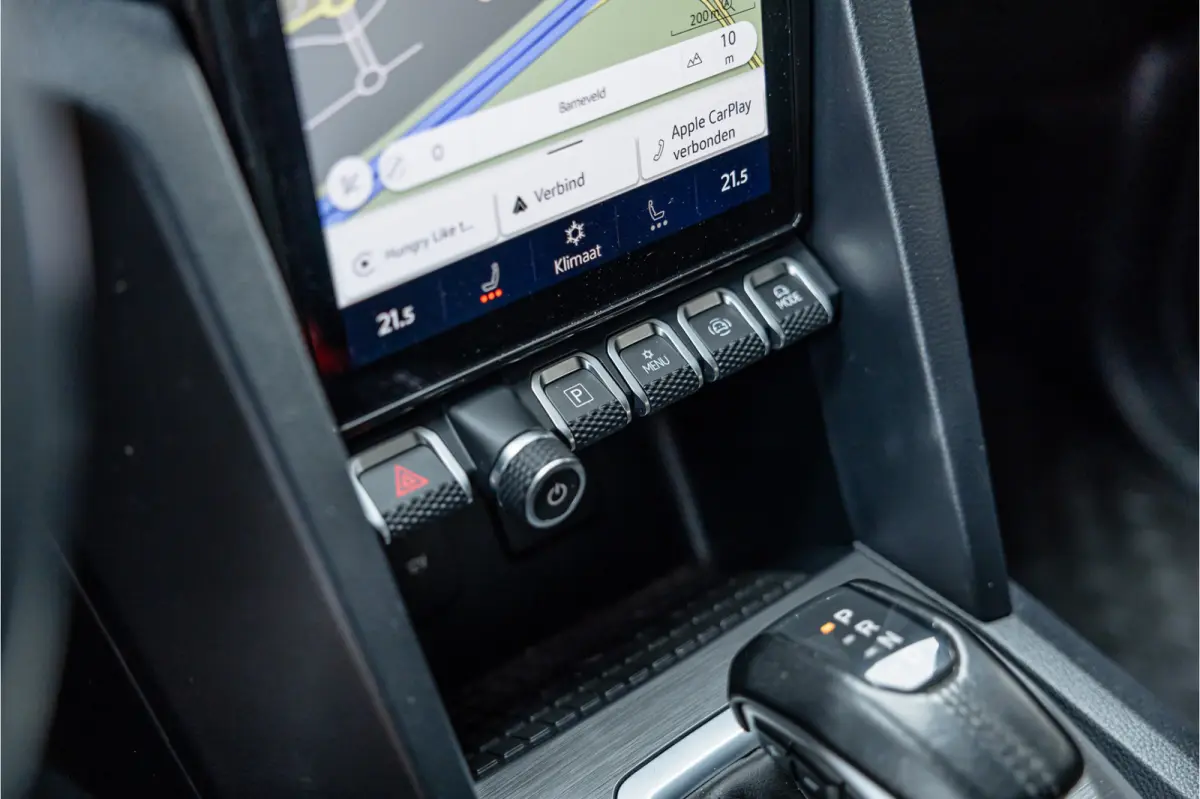 3.0 TDI 4Motion Aventura | ACC | 360 Camera | Harman Kardon | Lederen bekleding | Bi-Xenon | Trekhaak | Blind spot | Navigatie | CarPlay | Dealer onderhouden | Grijs kenteken | Stoelverwarmi