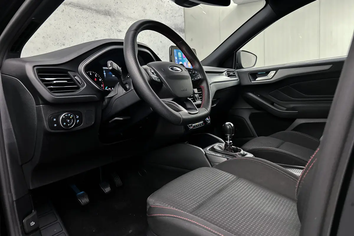1.0 EcoBoost Hybrid ST Line | Camera | Stoelverwarming