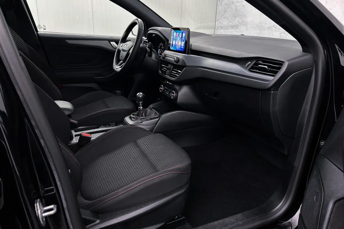 1.0 EcoBoost Hybrid ST Line | Camera | Stoelverwarming