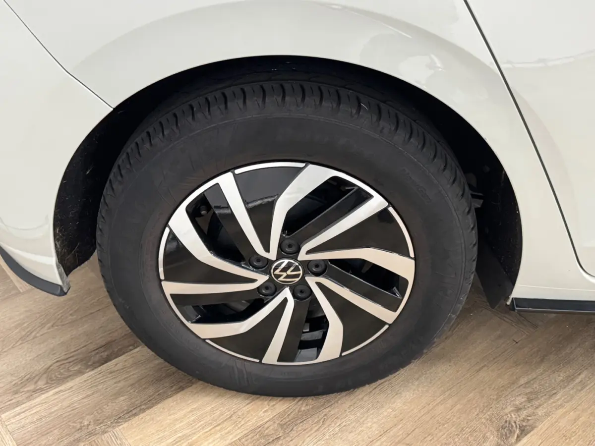 1.0 TSI R-Line Business|PANO|CARPLAY|VIRTUAL|AUTOMAAT|INRUIL MOGELIJK|