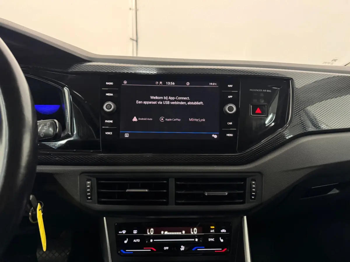 1.0 TSI R-Line Business|PANO|CARPLAY|VIRTUAL|AUTOMAAT|INRUIL MOGELIJK|