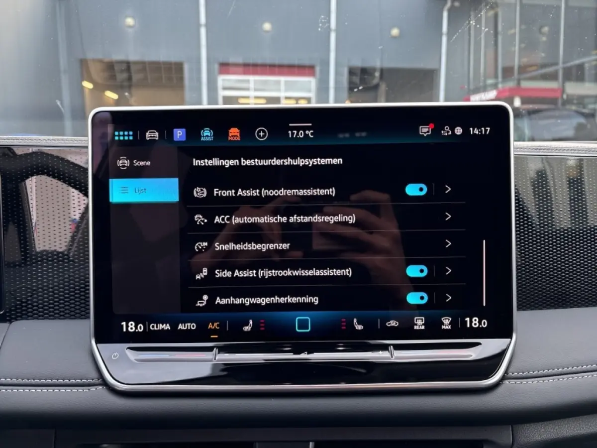 1.5 eTSI LIFE TREKHAAK/CAMERA/ELEK-KLEP/ACC/STOEL+STUURVERW/CARPLAY
