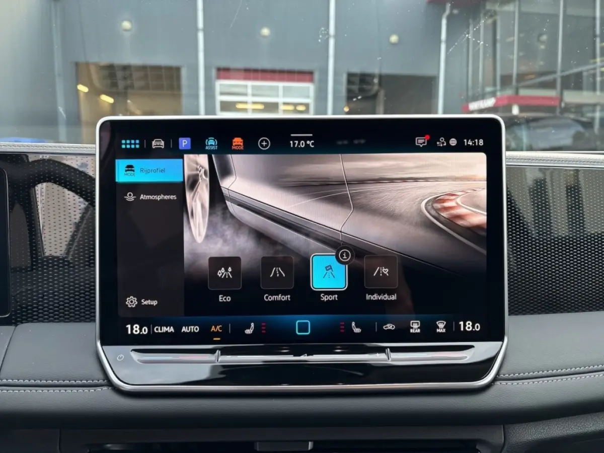 1.5 eTSI LIFE TREKHAAK/CAMERA/ELEK-KLEP/ACC/STOEL+STUURVERW/CARPLAY