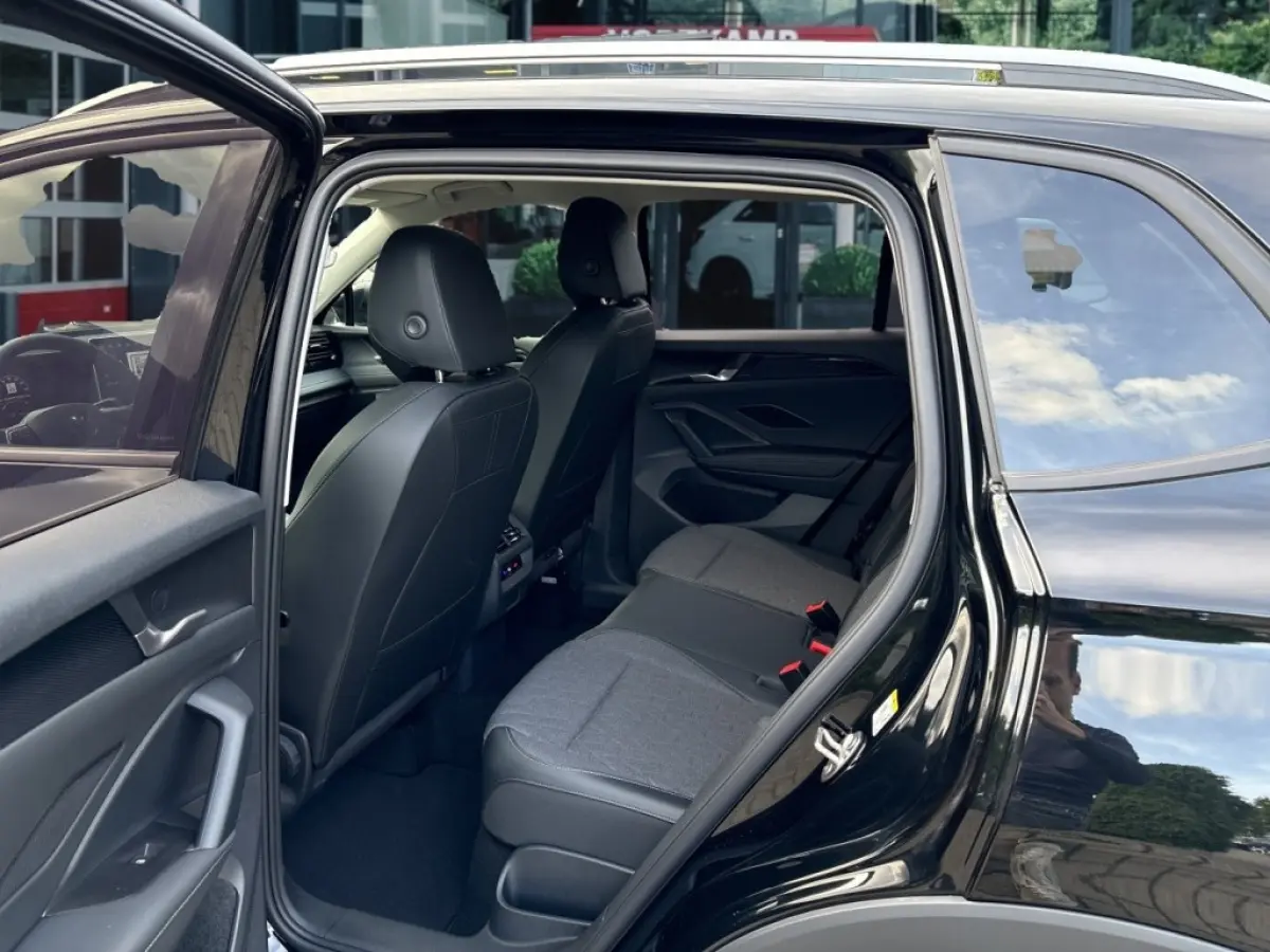 1.5 eTSI LIFE TREKHAAK/CAMERA/ELEK-KLEP/ACC/STOEL+STUURVERW/CARPLAY