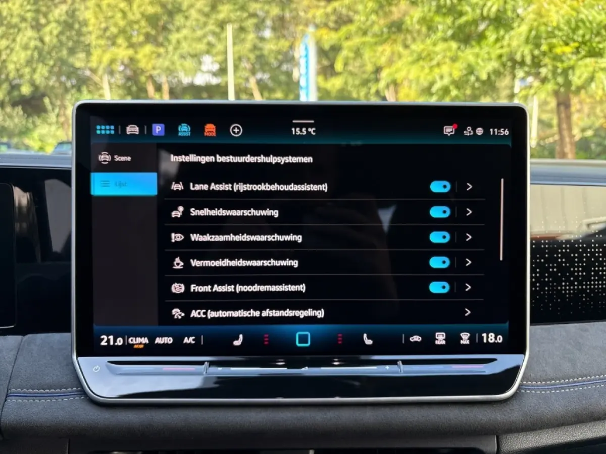 1.5 eTSI R-LINE TREKHAAK/CAMERA/ELEK-KLEP/ACC/IQ/STOEL+STUURVERW