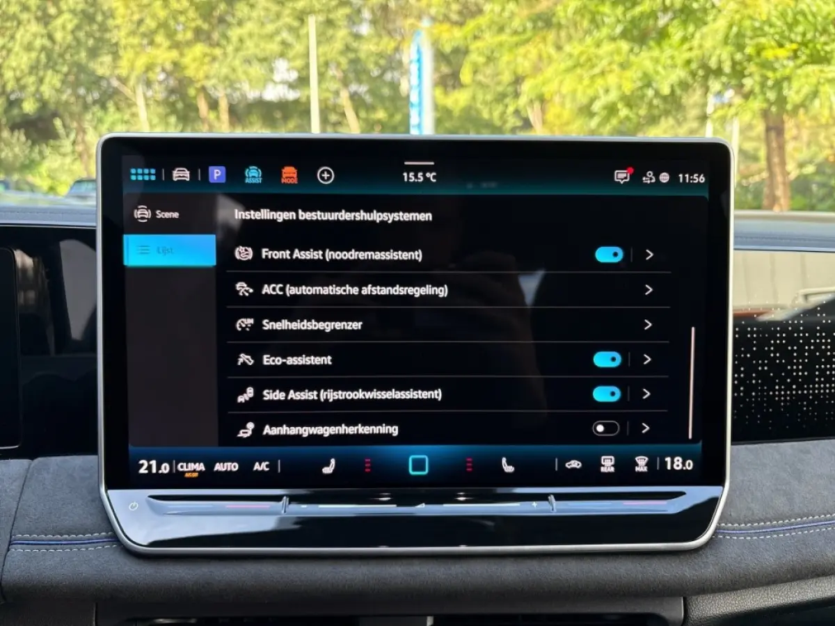 1.5 eTSI R-LINE TREKHAAK/CAMERA/ELEK-KLEP/ACC/IQ/STOEL+STUURVERW