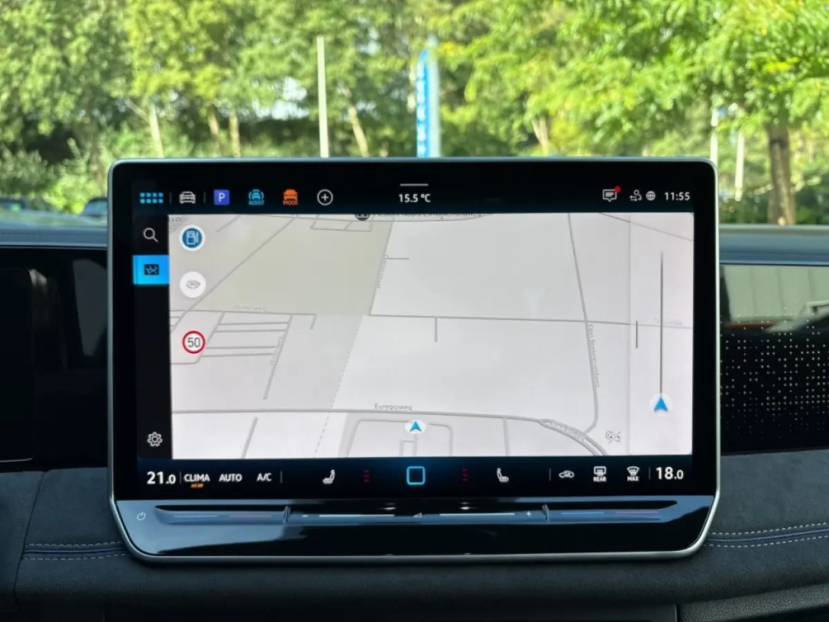 1.5 eTSI R-LINE TREKHAAK/CAMERA/ELEK-KLEP/ACC/IQ/STOEL+STUURVERW