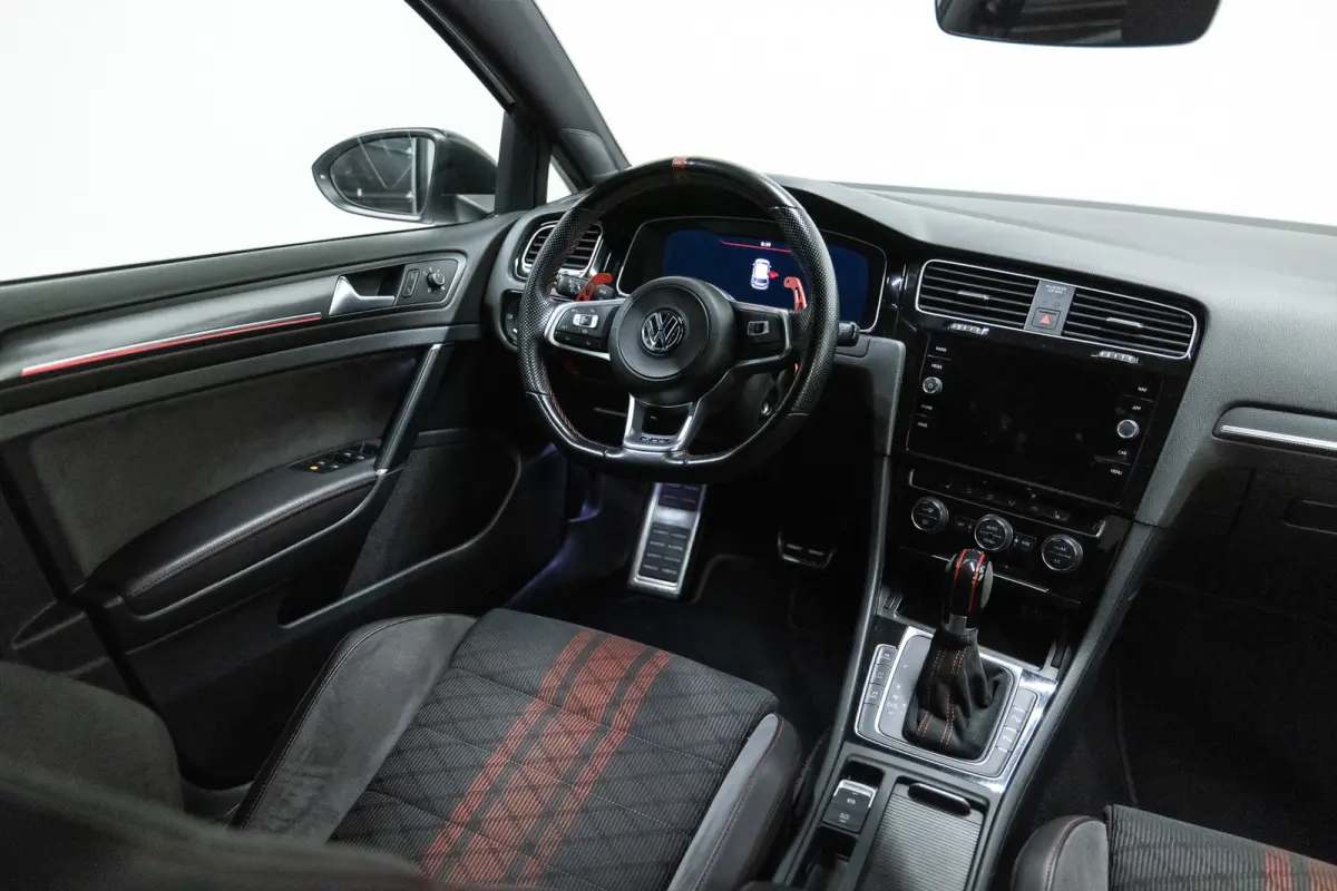 2.0 TSI GTI TCR