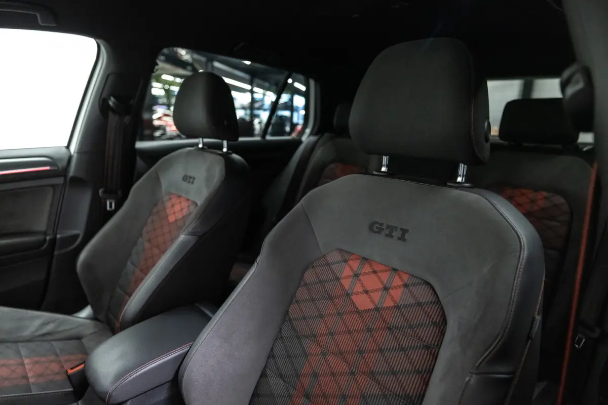 2.0 TSI GTI TCR